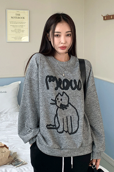 오버핏 니트조직 고양이맨투맨티셔츠